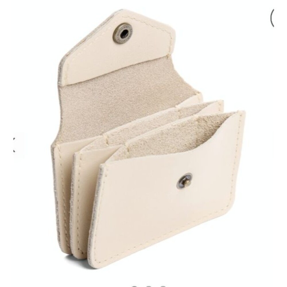 Portland Leather Women's Almost Perfect Lovebug Wallet EH6 Honey Size 4"x 3"